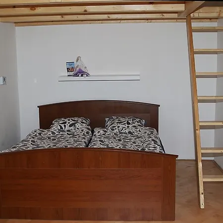 Vinohrady Ii Apartamento *